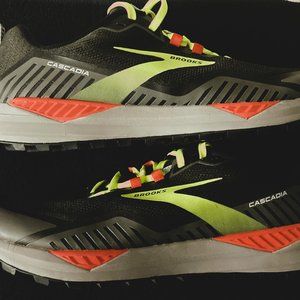 Brooks Cascadia 15 wide (EE)